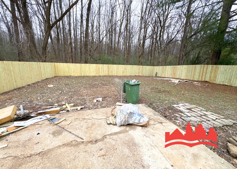 Building Photo - 638 Northaven Dr