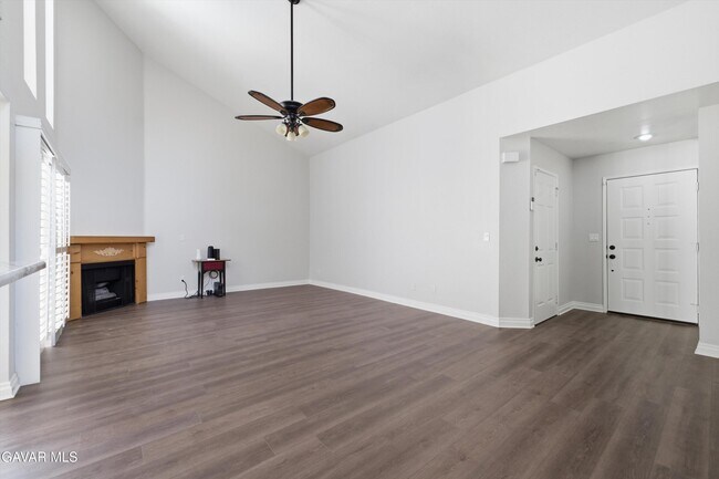 Building Photo - 43334 32nd St W
