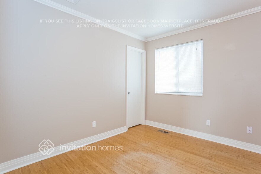 Building Photo - 4817 S Pitkin Way