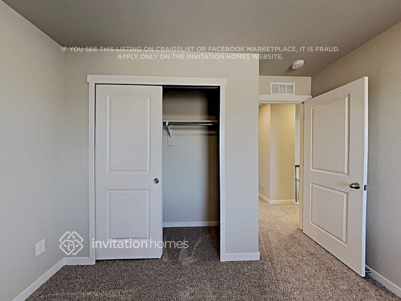 Building Photo - 8842 Bittercress Dr