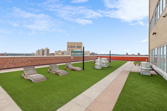 Building Photo - 97-45 Queens Blvd