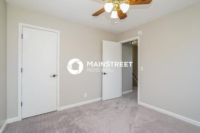Building Photo - 3 Bedroom Pet-Friendly Home in Nashville, TN with Main Street Renewal