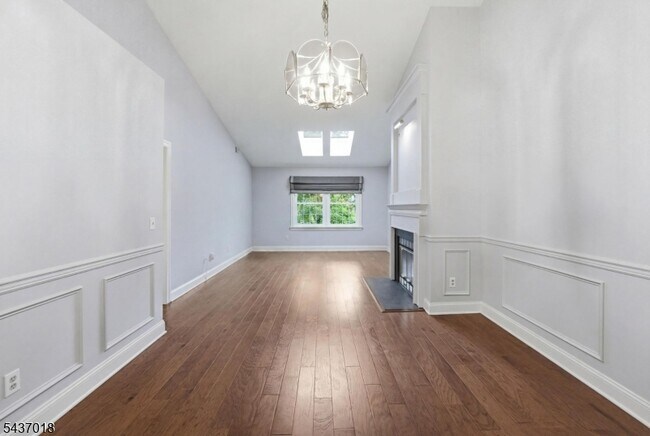 Building Photo - 130 Smithfield Ct