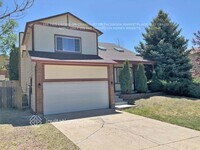 Building Photo - 2935 Haystack Dr