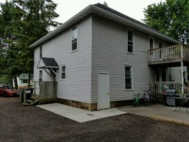 Building Photo - 4511 Puttor Dr