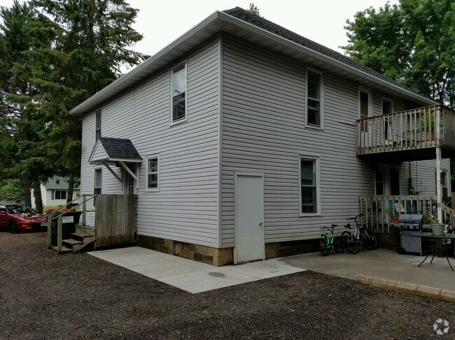 Building Photo - 4511 Puttor Dr