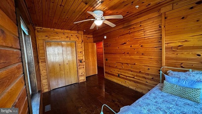 Building Photo - 18304 Hawkins Rd