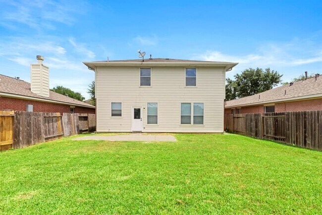 Building Photo - 13935 Maleewan Ln