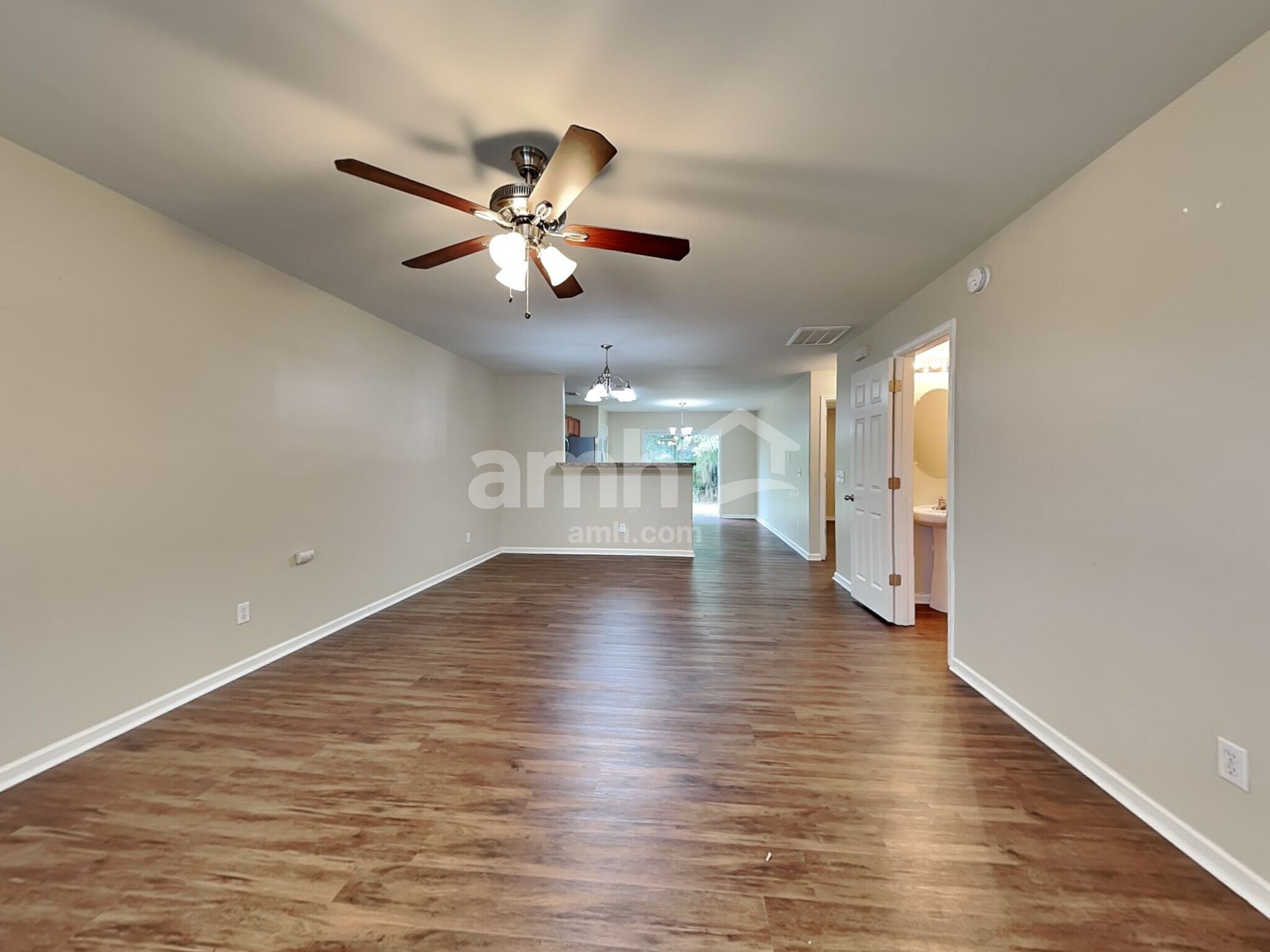 Building Photo - 153 Fox Glen Ct