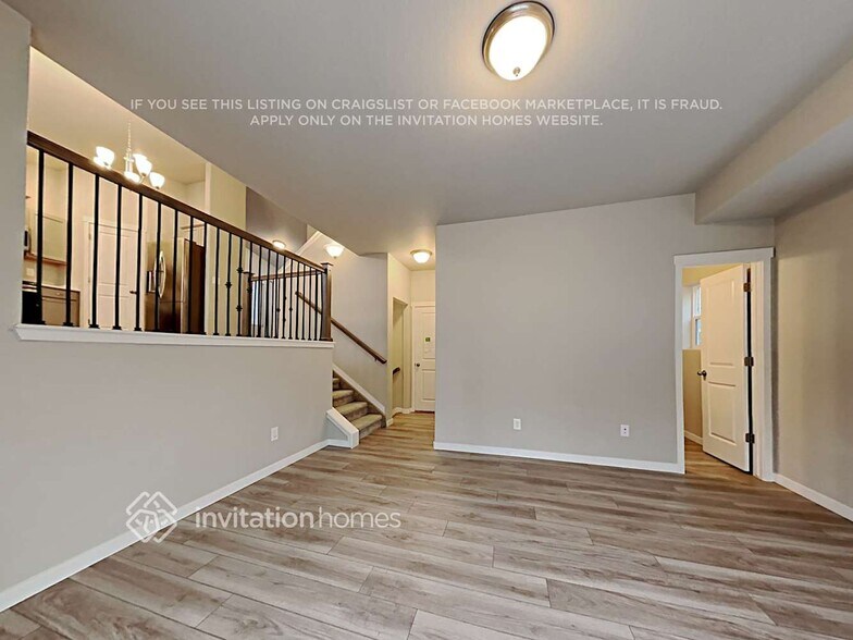 Building Photo - 10567 Kalama Dr