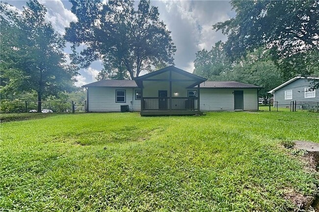 Building Photo - 3424 Hogan Dr NW