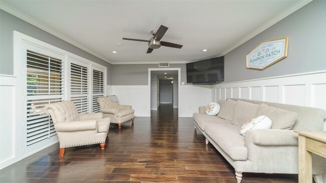 Building Photo - 1506 Wavecrest Ln