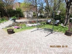 Building Photo - 173 Underhill St