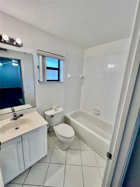 Building Photo - 2479 NW 49th Terrace