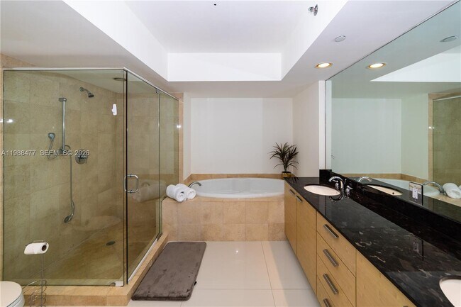 Building Photo - 1830 S Ocean Dr