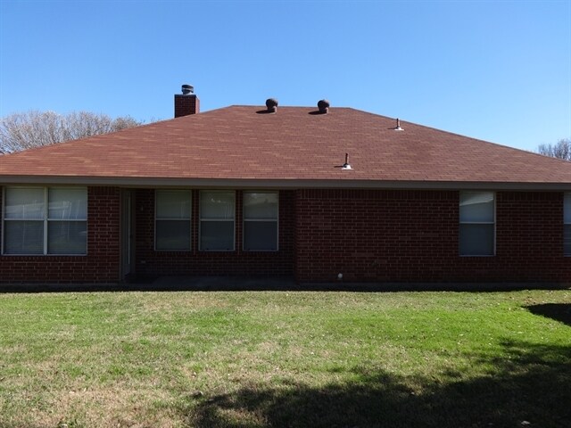 Building Photo - 721 Stonebrooke Dr