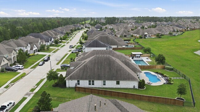 Building Photo - 28014 Woodland Bend Way