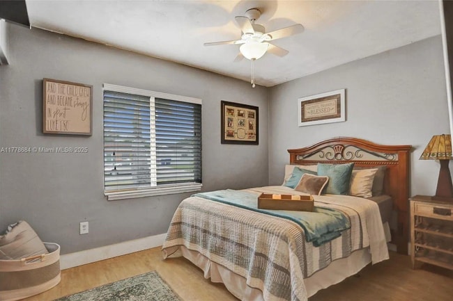 Building Photo - 5103 SW 128th Pl