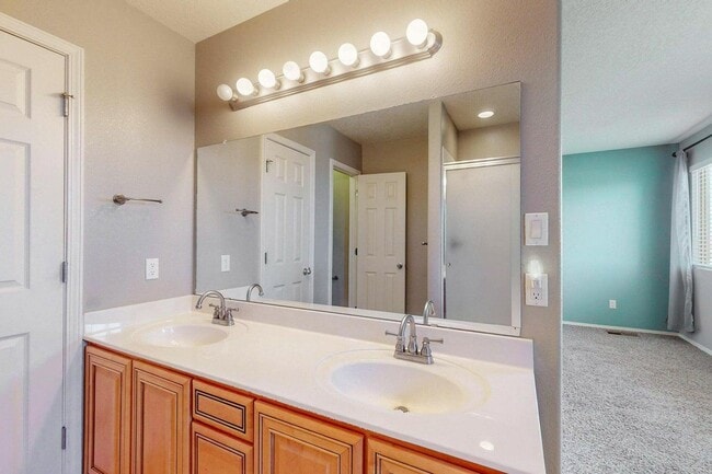 Building Photo - 11027 Maravillas Dr NW