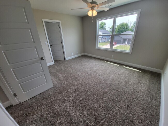 Building Photo - 201 King Rd