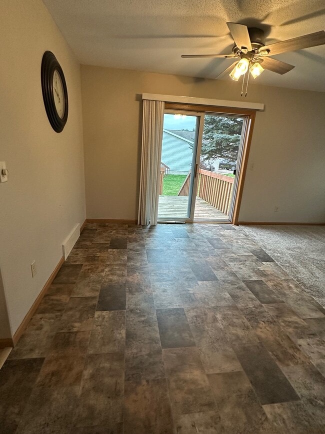 Building Photo - 8715 141st St