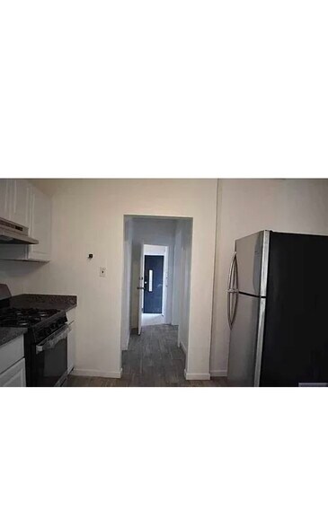 Building Photo - 161 Palisade Ave