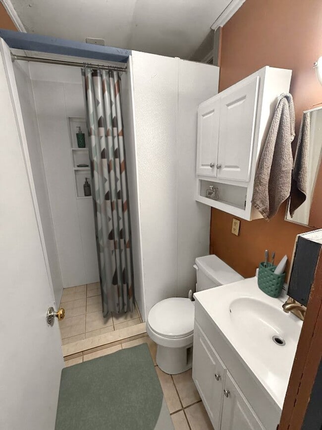 Building Photo - $300 Cash Back Incentive-Available August 1st
