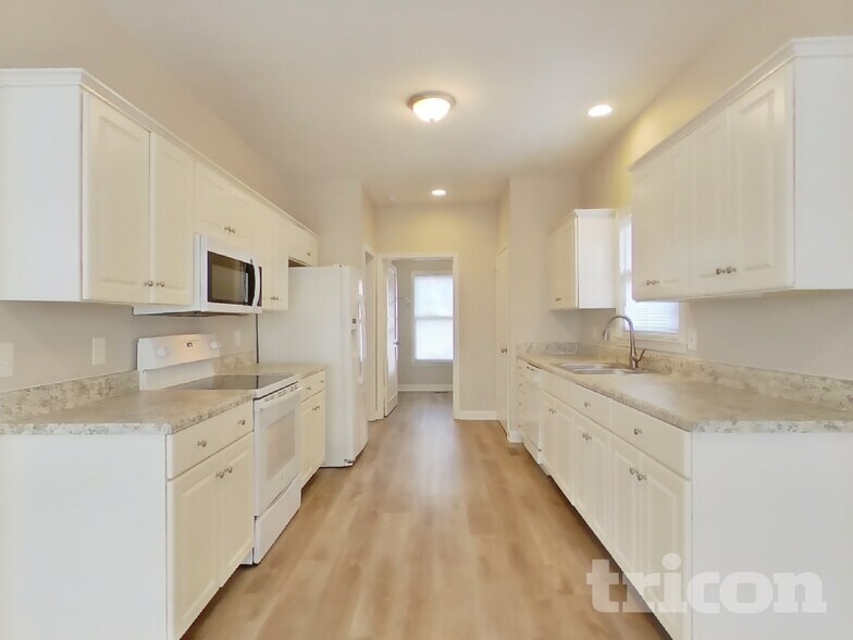 Building Photo - 4932 Tulip Grove Ln