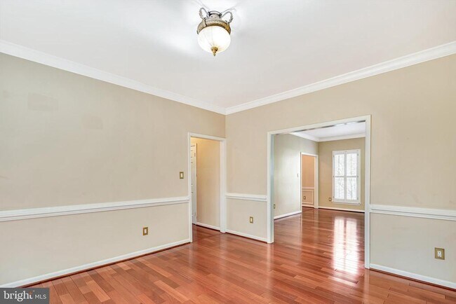 Building Photo - 21102 Raintree Ct
