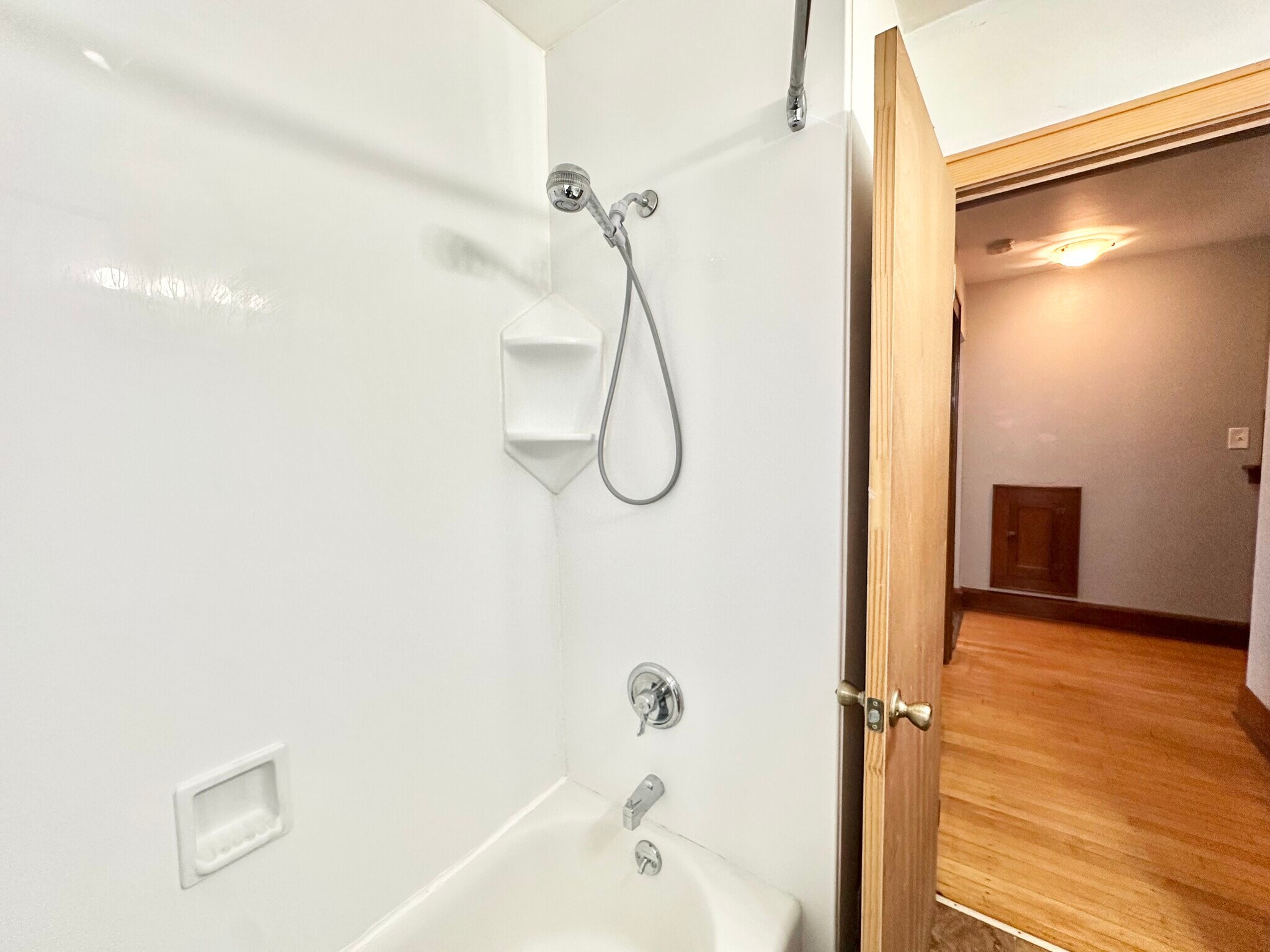 Building Photo - 7705 W Rogers St