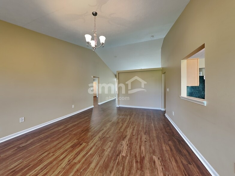 Building Photo - 5884 W Falling Waters Dr