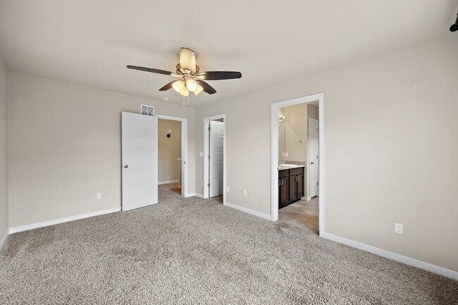 Building Photo - 6221 John Muir Trl