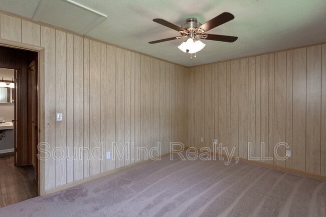 Building Photo - 203 S Alston St