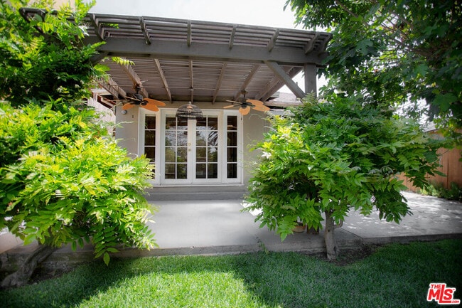 Building Photo - 1337 Westerly Terrace