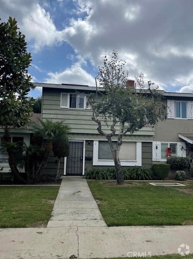 Building Photo - 9572 Cornwall Dr