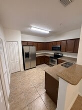 Building Photo - 4908 Key Lime Dr