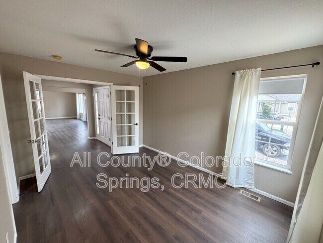 Building Photo - 14345 Woodrock Path