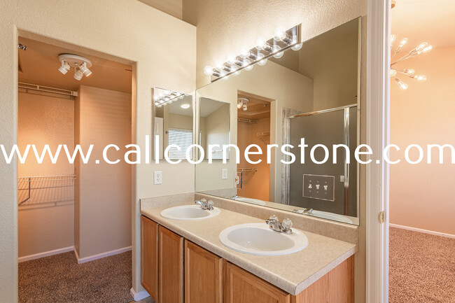 Building Photo - 2136 Gilpin Ave