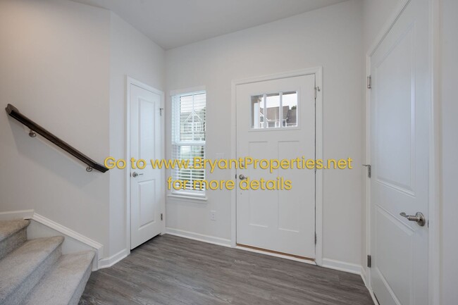 Building Photo - 632 Exmoor Dr