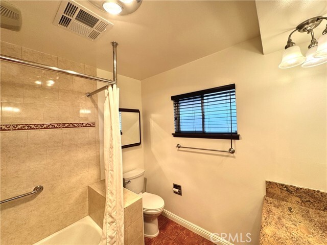 Building Photo - 320 Teasdale Dr