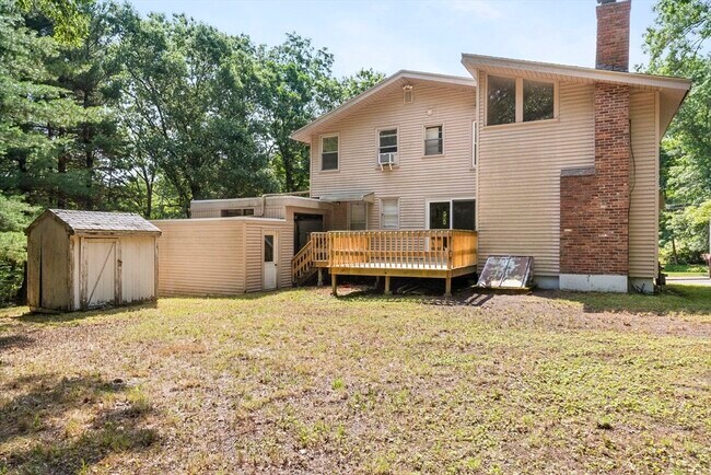 Building Photo - 164 Wilshire Dr