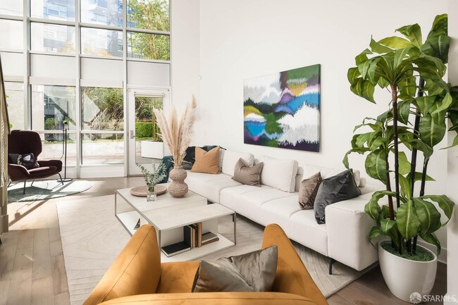 Building Photo - 200 Brannan St