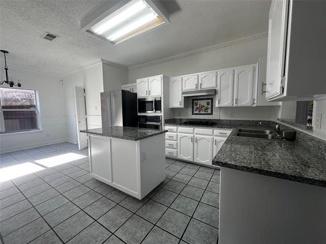 Building Photo - 7513 Colfax Dr