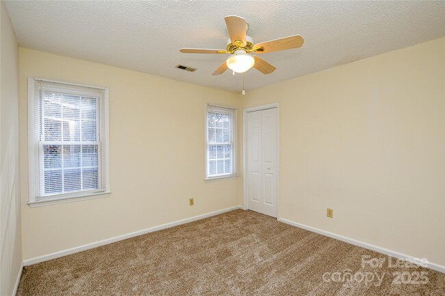 Building Photo - 3500 Rosedown Dr