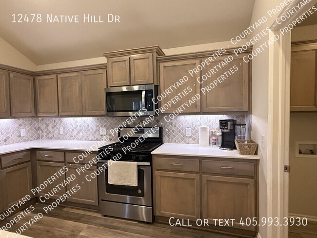 Building Photo - 12478 Native Hill Dr