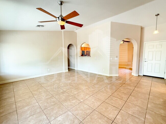 Building Photo - 4148 E Brighton Way