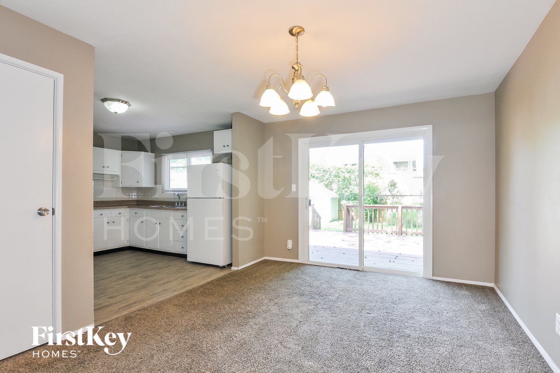 Building Photo - 925 Chula Dr