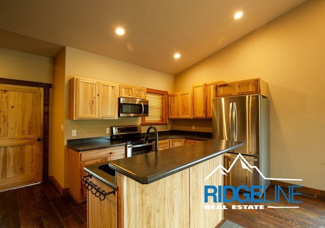 Building Photo - 21 Sandstone Ln