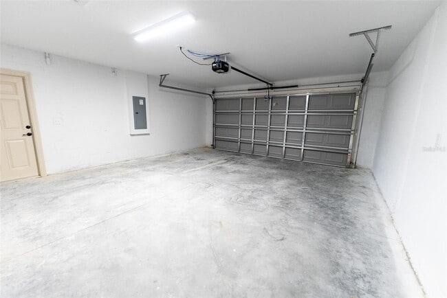 Building Photo - 2365 SW 168th Loop