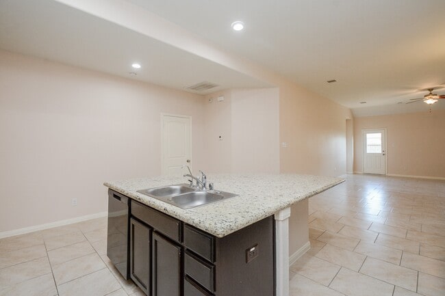 Building Photo - 9531 McDowell Dr